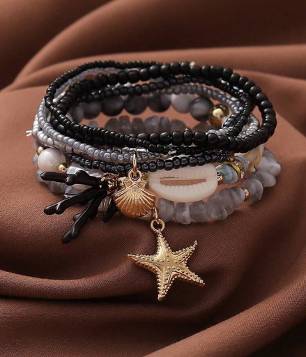 Pulseras negras y grises  elásticas con elementos marinos colgantes